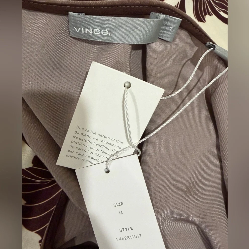 VINCE NWT Velvet Spaghetti Strap Camisole Cami Tank Top Cocoa Bean M Brown - Picture 10 of 10